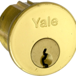 011388_L.png Mortise Cylinder, 1-1/8in, PARA Keyway, Yale Cam, 605/US3 Bright Brass